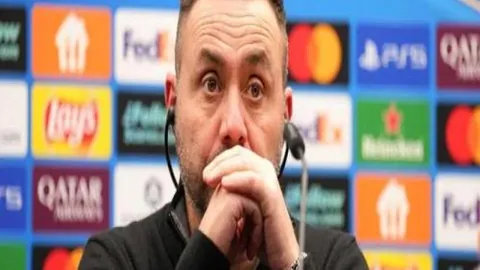 英格兰世预赛大胜2-0，斯凯利新场首球庆祝胜利